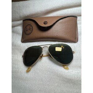 Vintage Ray-Ban B&L USA Gold Aviator Sunglasses G-15 Green Lens w/ Case